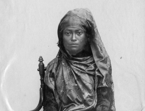 Evolusi Jilbab Perempuan Indonesia: Sebuah Tinjauan Sejarah